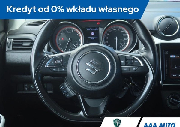 Suzuki Swift cena 58000 przebieg: 83244, rok produkcji 2021 z Nowy Dwór Gdański małe 154